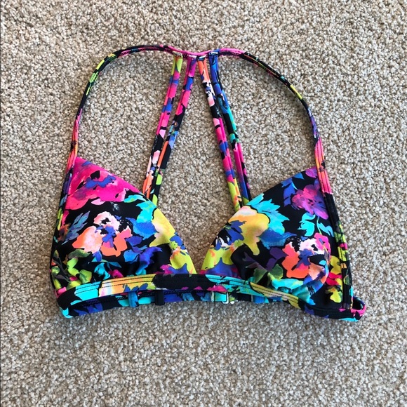 Xhilaration Other - Xhilaration floral bikini top